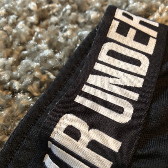 Women’s Under Armour Play Up 2.0 Shorts - Picture 4 of 5